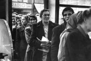 1949. Район Элефант-энд-Касл в Лондоне на снимках Берта Харди. Часть 1