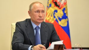 Путин назвал сокращение бедности в РФ основным итогом его деятельности