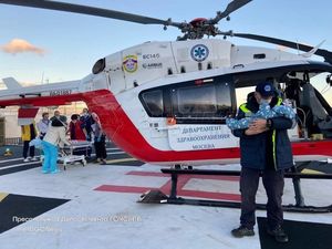 Вертолет эвакуировал пострадавшего в ДТП на Домодедовской улице ребенка