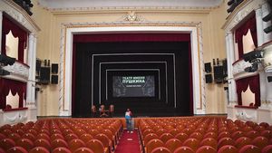 Сергей Собянин оценил последствия введения QR-кодов для театров и музеев