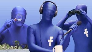 Подслушивает ли нас фейсбук? Эксперт рассказал, как соцсеть узнает о чем мы говорили