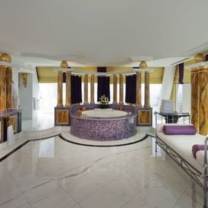 Самые роскошные ванные комнаты в лучших отелях мира