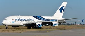 Malaysia Airlines пытается избавиться от сверхбольших Airbus A380