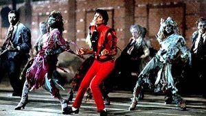 Чудовище из сна и Майкл Джексон: знаменитости рассказали о детских страхах
