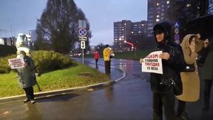 Гражданские активисты провели акцию у посольства Германии в Москве