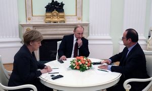 Путин – хозяин положения: Олланд и Меркель признали, на Россию не надавить.