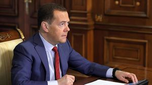 Медведев рассказал о пятой волне пандемии коронавируса