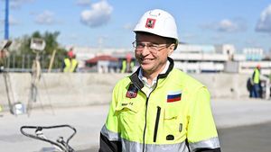 Рафик Загрутдинов: Жилой дом по программе реновации в Южном Медведкове ввели в эксплуатацию