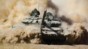 Американское СМИ опубликовало фото российских танков «на границе с Украиной»