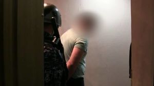 Нижегородец с ножом насильно удерживал женщину и ребенка в квартире
