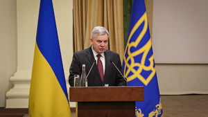 Министр обороны Украины Таран подал заявление об отставке в Раду