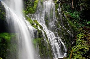 Почему километровый водопад ученые обнаружили только 10 лет назад и вход к нему закрыт