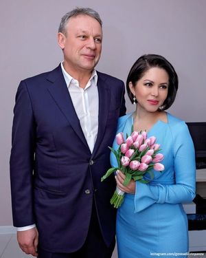 Копия Заворотнюк: Жигунов опубликовал новые фото супруги Виктории