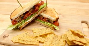 Как приготовить вкусный сэндвич, заменим при этом бекон на более полезную альтернативу