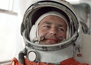 После Гагарина: В чём оказался первым на орбите второй космонавт планеты Герман Титов