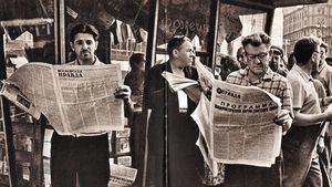 Советское зазеркалье: жизнь москвичей в отражении рекламных полос «ВМ» времен СССР