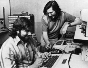 Лот за $600 000: самый первый компьютер Apple-1 выставили на аукцион