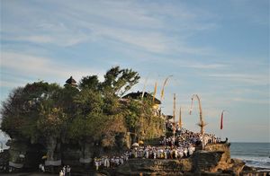 Праздник Галунган: как балийцы 10 дней общаются с богами, танцуют и отмечают Новый год