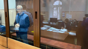 Суд продлил арест экс-губернатора Белозерцева до февраля 2022 года
