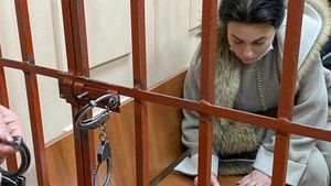 Суд арестовал министра культуры Крыма Новосельскую