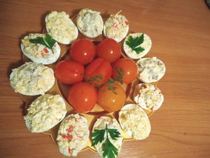 Фаршированные яйца – главная закуска советского стола (3 вида начинок)