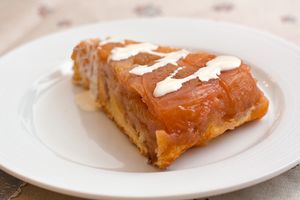 Янтарный яблочный пирог Татьяны Толстой