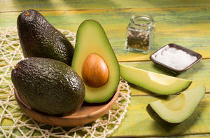 Авокадо — фрукт для похудения, омоложения и поднятия настроения