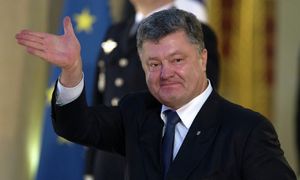 НЕОЖИДАННЫЙ ПОВОРОТ: ПОРОШЕНКО ПОНЯЛ, ЧТО ЛУЧШЕ ОТКАЗАТЬСЯ ОТ ДОНБАССА..