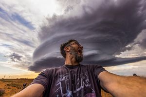 Ураганы, молнии и смерчи на снимках Майк Олбински