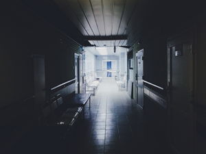 Жуткий цинизм врачей в приемном отделении больницы