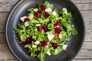 3 способа, которые позволят в значительной мере улучшить вкус любого салата