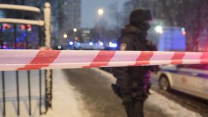 Устроивший стрельбу в МФЦ «Рязанский» признал вину в убийстве людей