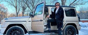 Прохор Шаляпин похвастался новой машиной за 15 миллионов рублей