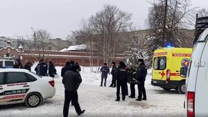 Устроивший взрыв в православной гимназии в Серпухове умер от потери крови