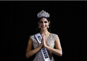 Титул «Мисс Вселенная» достался Харназ Сандху из Индии