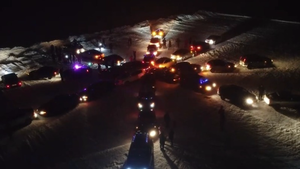 Ногинские водители устроили флешмоб в форме огромной снежинки из автомобилей