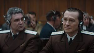 Сергей Безруков обвиняет нацистов в первом трейлере «Нюрнберга»