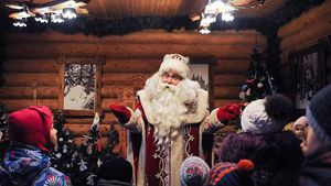Танцевальный флешмоб Дедов Морозов состоится 21 декабря на востоке столицы