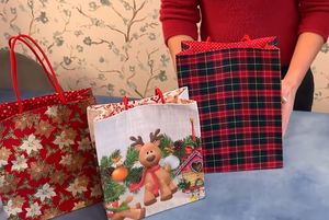 Крутые двусторонние подарочные пакеты из ткани — лучший вариант для упаковки подарков