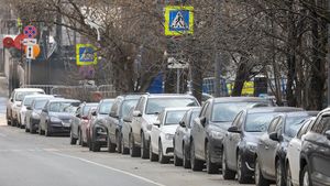 Искусственный интеллект будет искать парковочные места во дворах Москвы