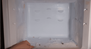 Что можно сделать, чтобы морозилка не покрывалась льдом