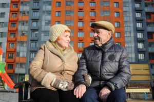 Городскую доплату к пенсии и социальные выплаты москвичам проиндексируют