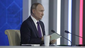 Путин назвал недостаточным уровень коллективного иммунитета в России