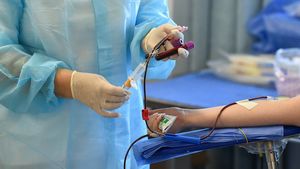 Техника для увеличения объема заготовки донорской крови появилась в больницах столицы