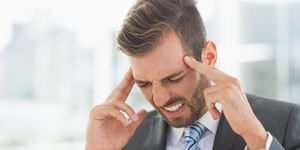 Головные боли напряжения — как снять головную боль