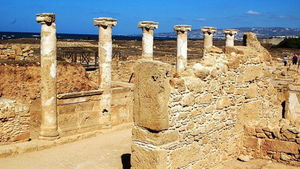 Город Пафос, центр секс туризма Античной эпохи, снова распахивает гостеприимные двери