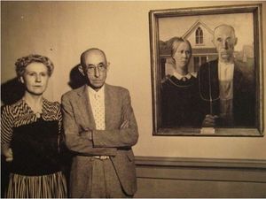 На знаменитой картине «Американская готика» изображены вовсе не муж с женой. Кто же они?