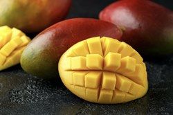 Дело не в цвете: как узнать спелое манго