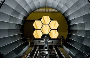 Как выглядит «Джеймс Уэбб»: фотографии самого популярного космического телескопа