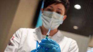 Японские ученые разрабатывают дающую пожизненный иммунитет вакцину от коронавируса